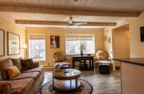 Atelier Condo 1094 Sun Valley